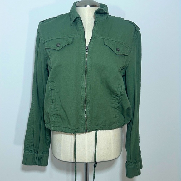 Blank NYC Lightweight Green Utility Jacket with Tie Waist Size M - Picture 1 of 9
